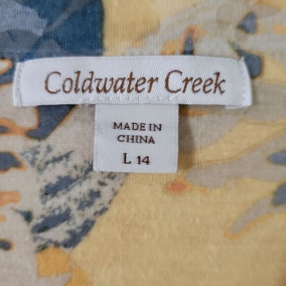 Coldwater Creek Floral V-neck Short Sleeve Pullover Top - Picture 2 of 11
